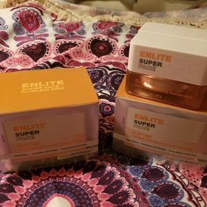 Enlight Super Face Clay Mask BNWT